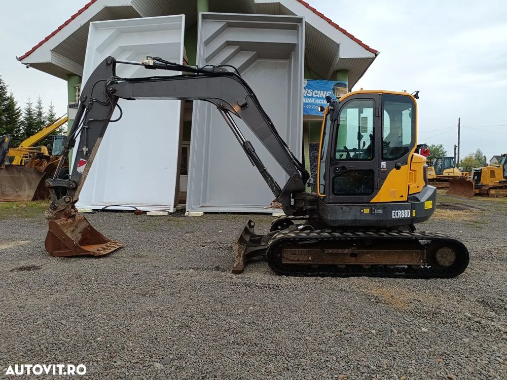 Volvo ECR88D - 2