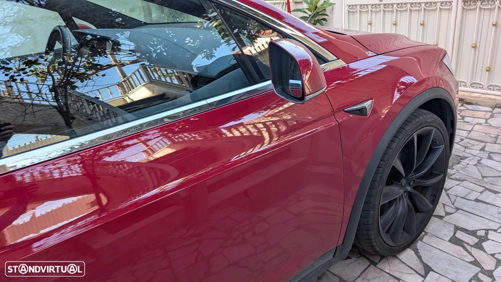 Tesla Model X 100 kWh Long Range Plus AWD - 6