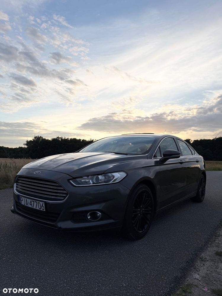 Ford Fusion - 2