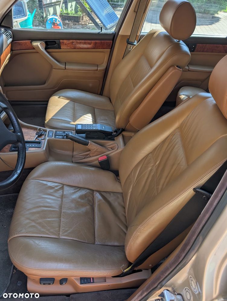 BMW Seria 7 750iL - 12