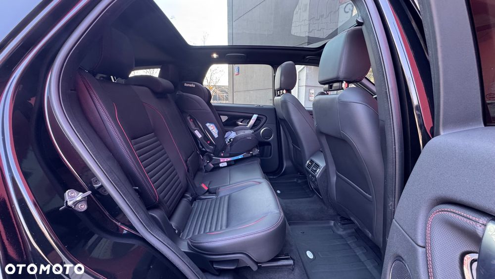 Land Rover Discovery Sport P250 R-Dynamic HSE - 10