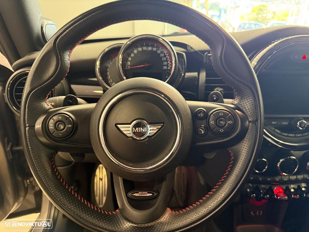 MINI 3 Portas John Cooper Works Sport Aut. - 8