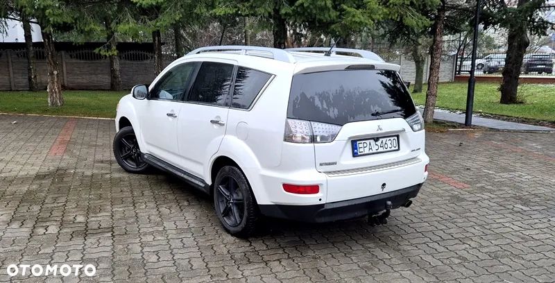 Mitsubishi Outlander 2.0 2WD Motion - 19