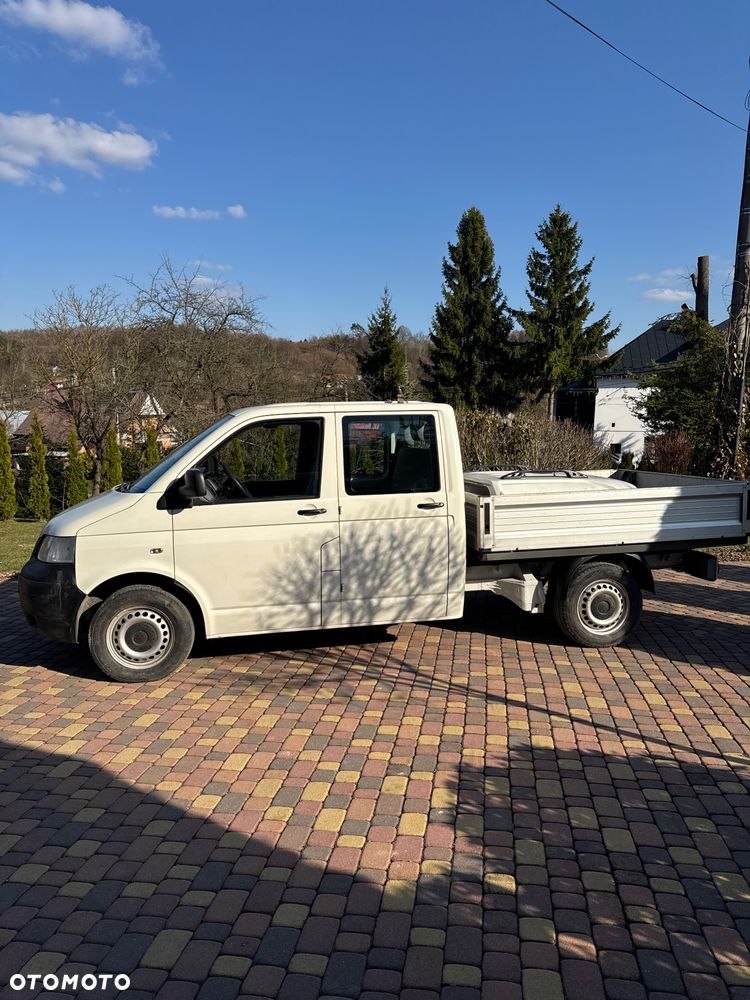 Volkswagen Transporter T5 - 5