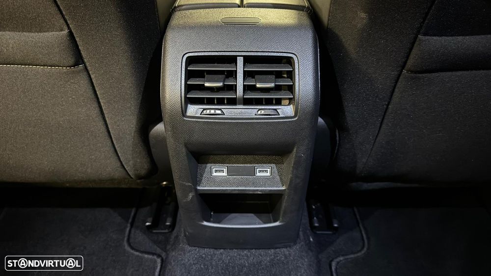 Peugeot 308 SW - 9