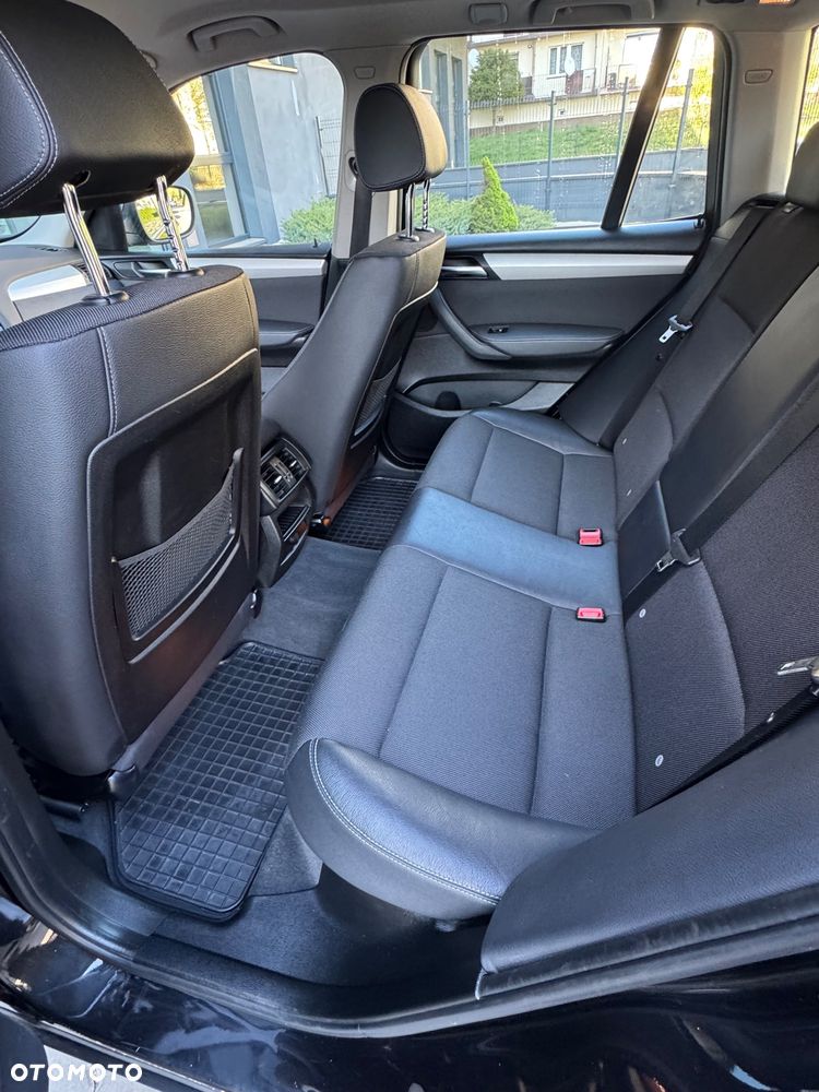 BMW X3 xDrive20d - 13