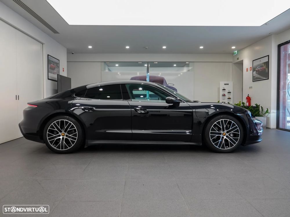 Porsche Taycan Standard - 7