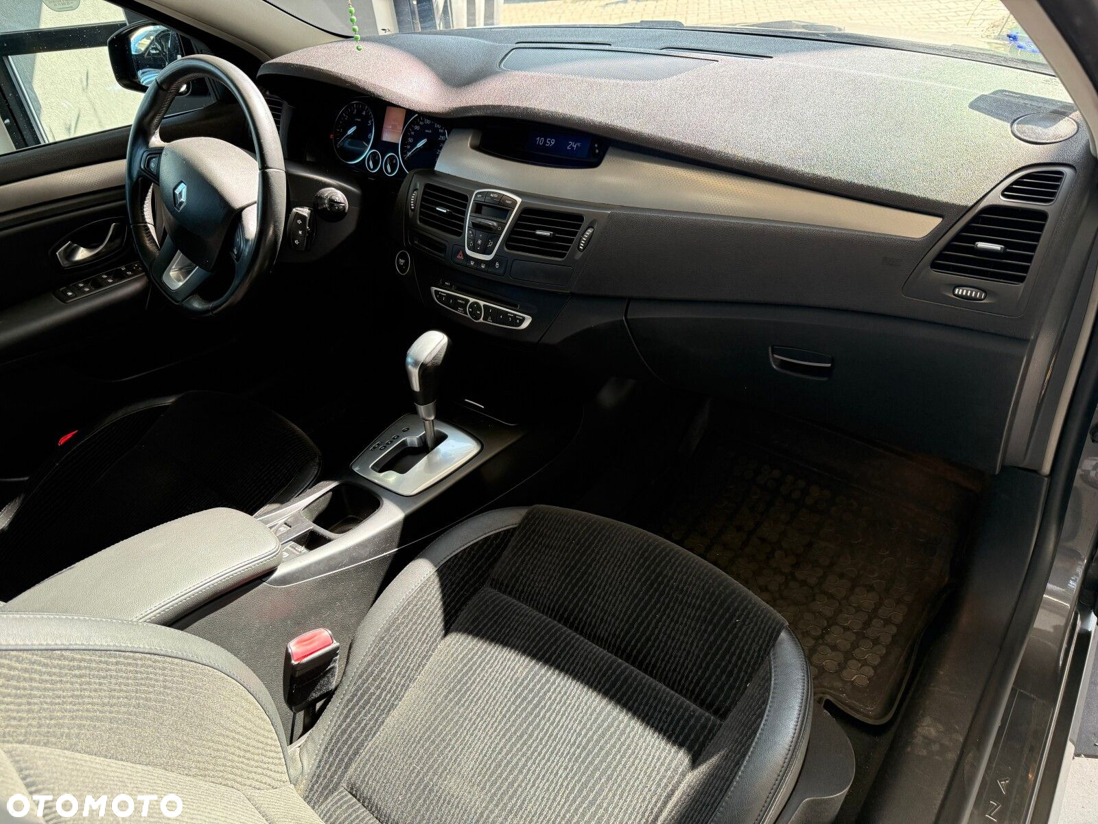 Renault Laguna - 16