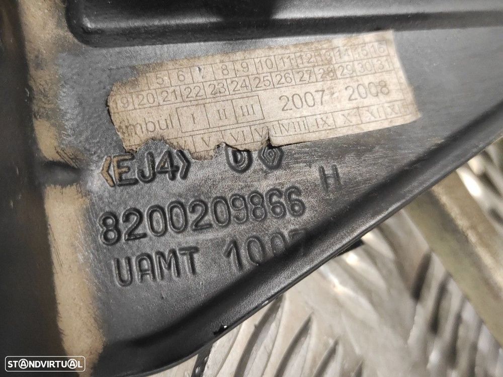 MOTOR LIMPA-VIDROS FRONTAL DACIA LOGAN 2007 - 3