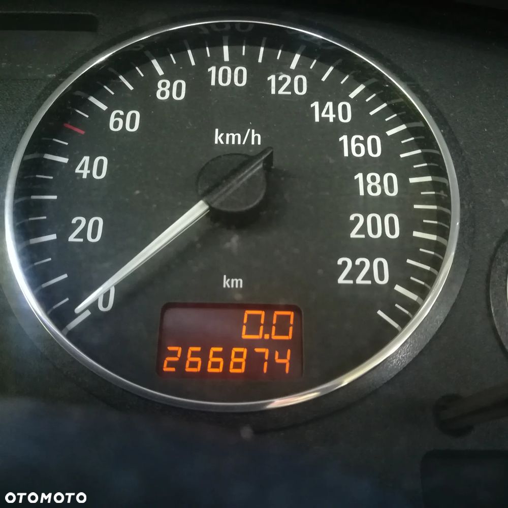 Opel Zafira 1.6 16V Elegance - 4