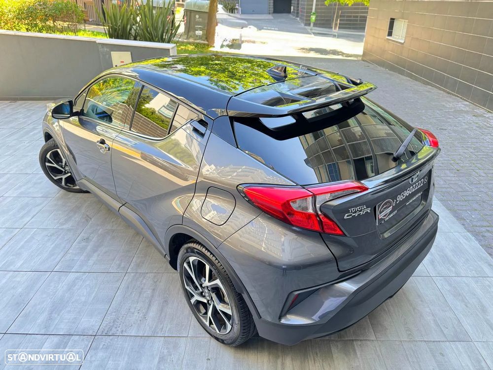 Toyota C-HR 1.8 HSD Exclusive - 26