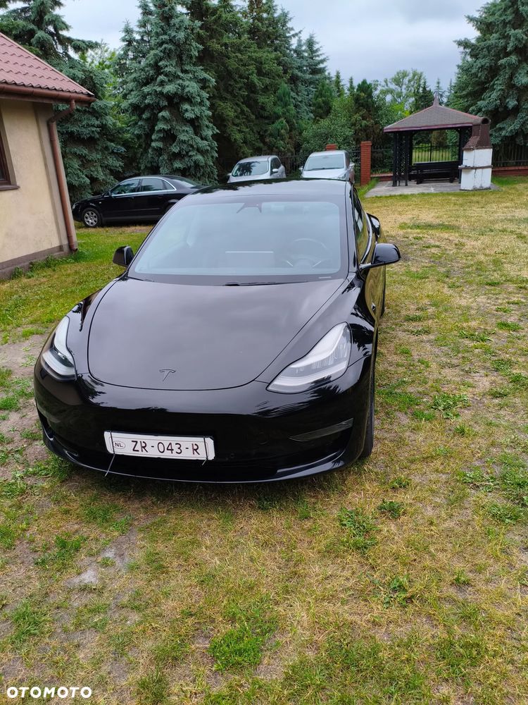 Tesla Model 3 Long Range AWD - 10