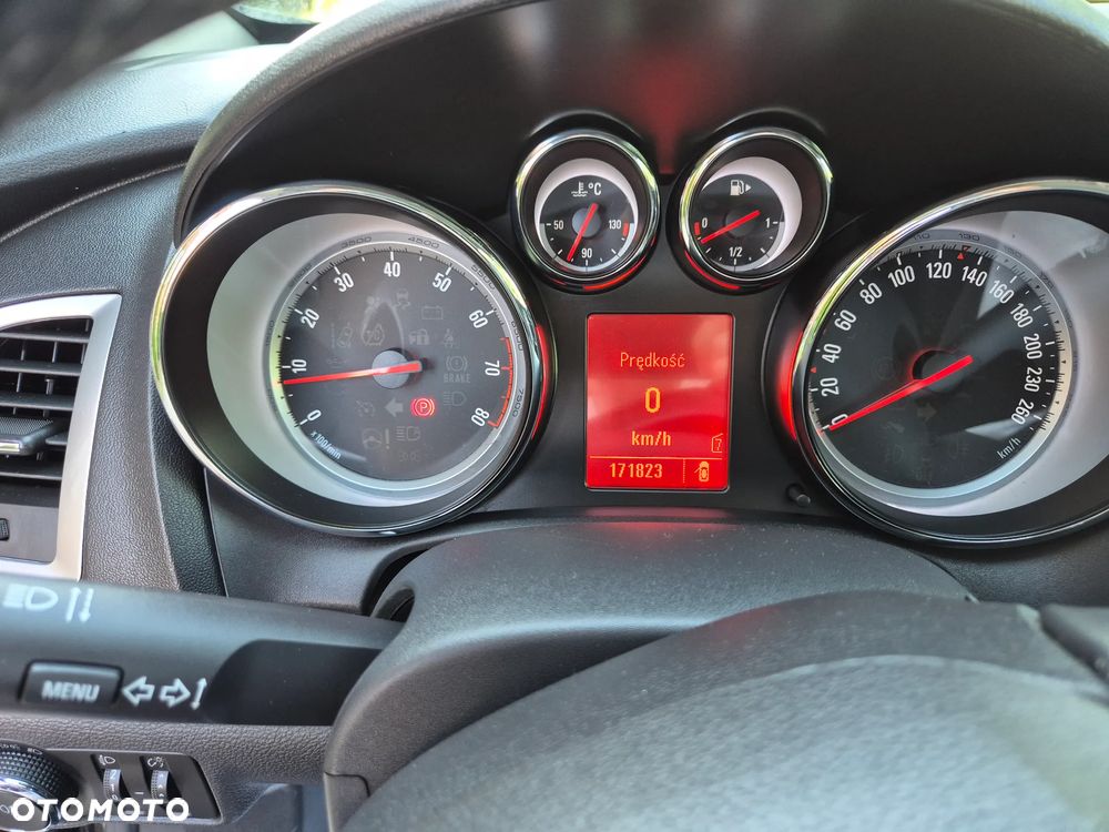 Opel Astra 1.4 ecoFLEX - 37
