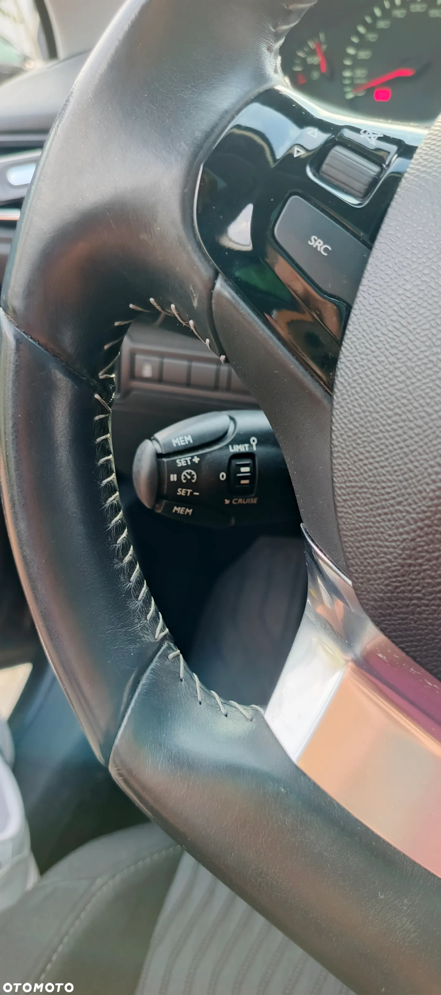 Peugeot 308 - 14