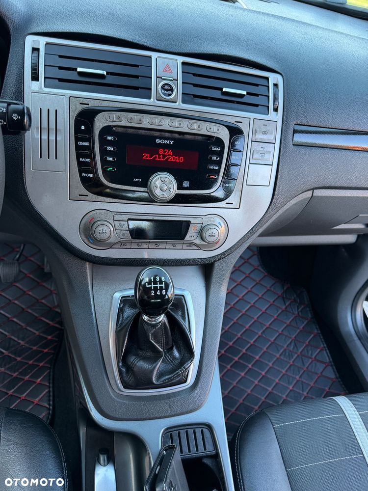 Ford Kuga 2.0 TDCi 2x4 Trend - 26