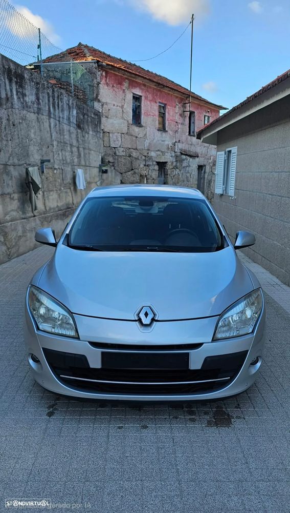 Renault Mégane 1.5 dCi Confort - 1
