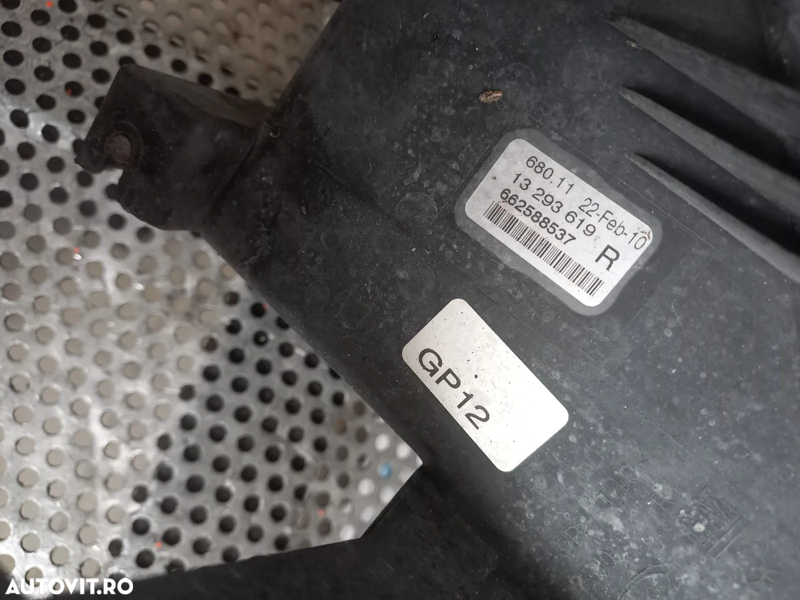 Proiectoare Proiector Ceata Stanga Dreapta Opel Astra J Motor A17DTJ A17DTH A17DTR - Dezmembrez Ara - 7