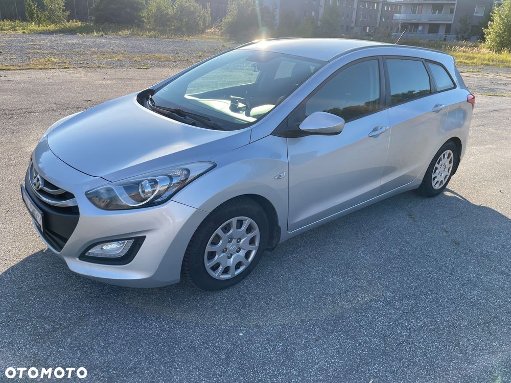 Hyundai i30 1.6 CRDi Classic + - 1