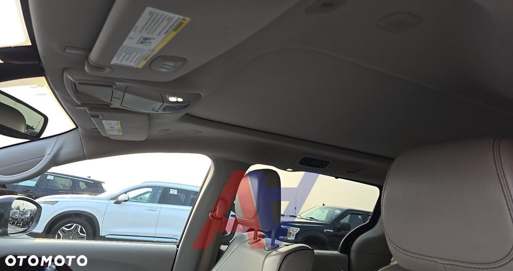 Chrysler Pacifica - 14