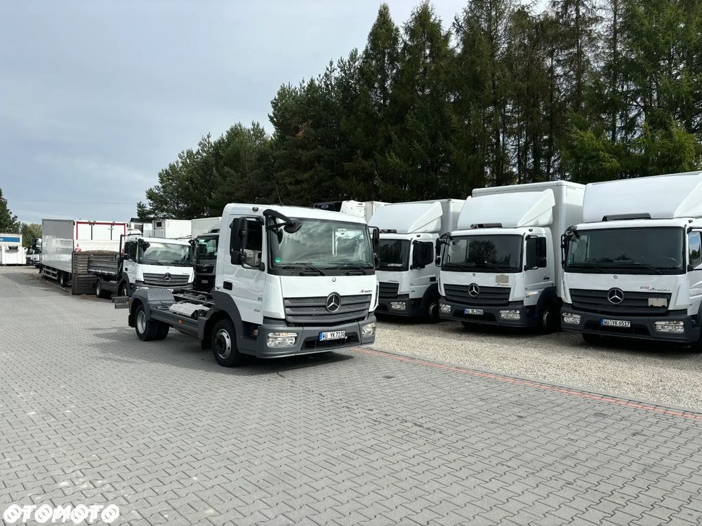 Mercedes-Benz Atego Krótki rozstaw osi Wywrot Kiper Hakowiec Skibicki King  818 821 921 1018 1221 1218 1224 1523 1527 - 1