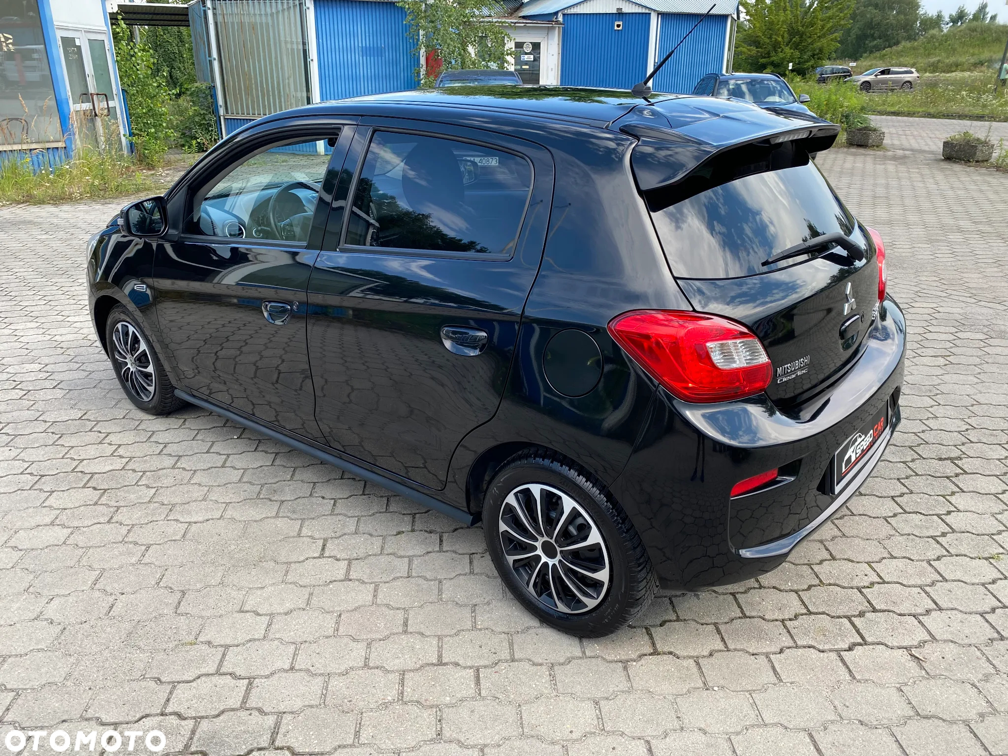 Mitsubishi Space Star 1.2 AS&G Intense - 16