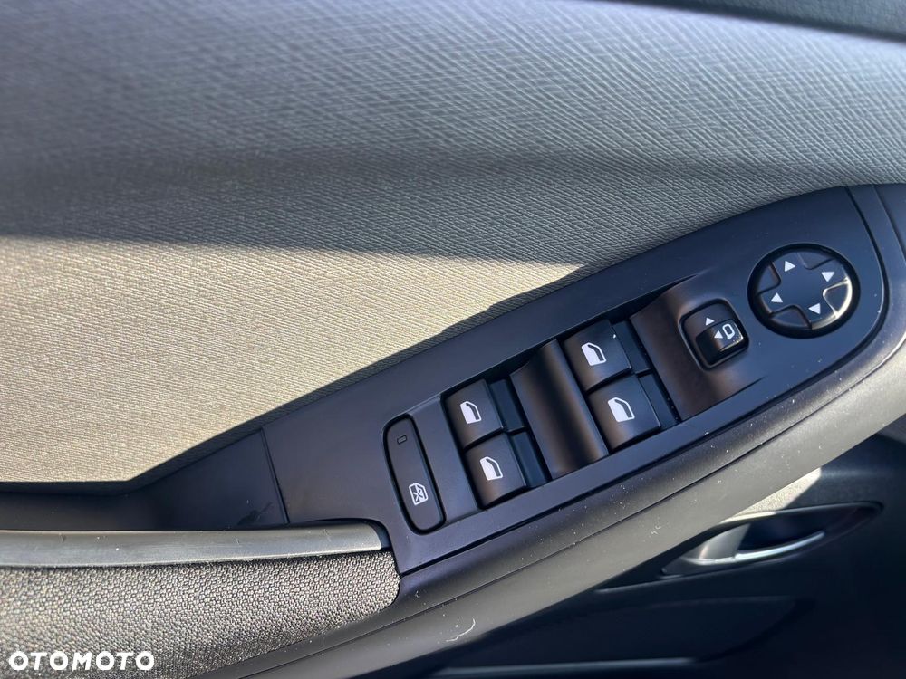 Citroën C4 Grand Picasso 2.0 HDi FAP (7-Sitzer) Exclusive - 8