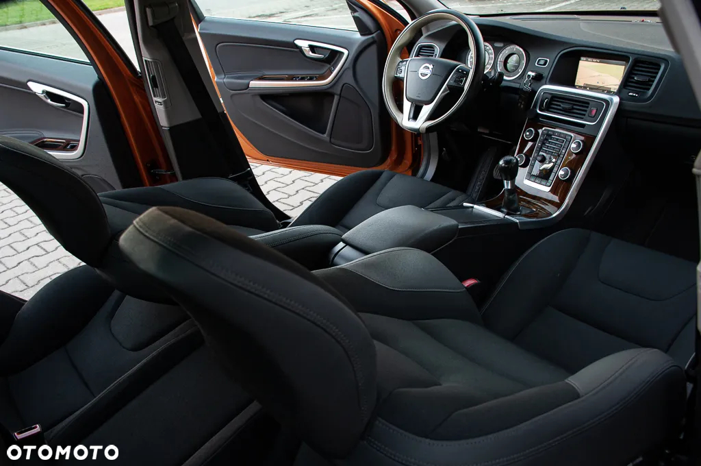 Volvo S60 - 24