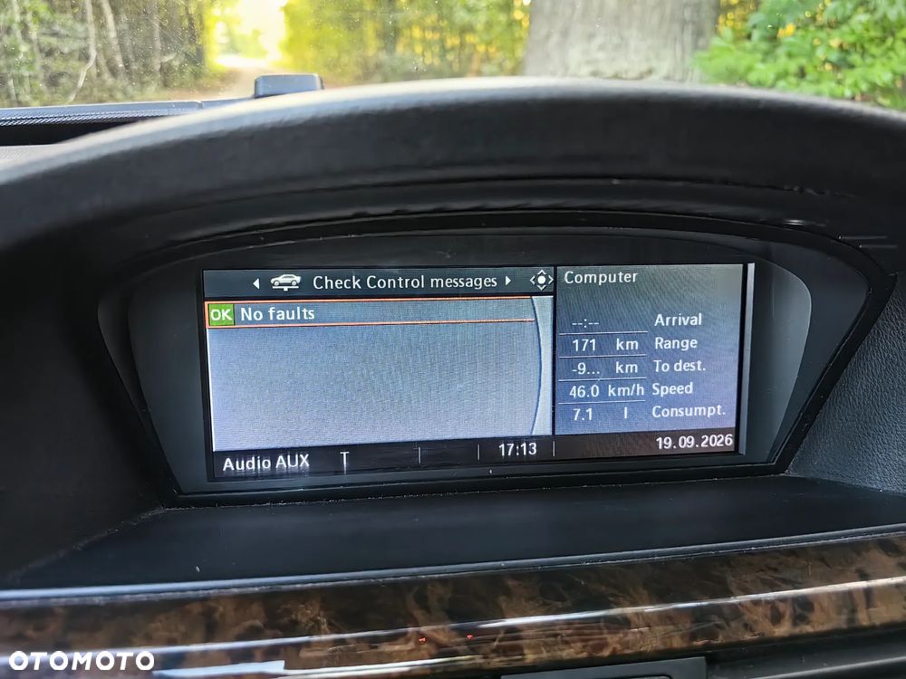 BMW Seria 3 318d - 21
