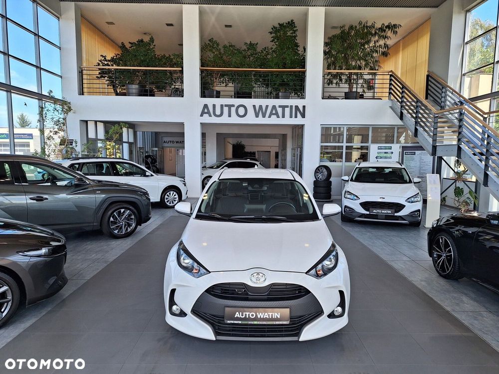 Toyota Yaris 1.5 Comfort CVT - 12