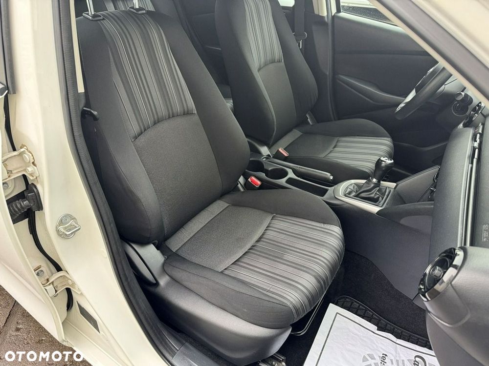 Mazda 2 - 11