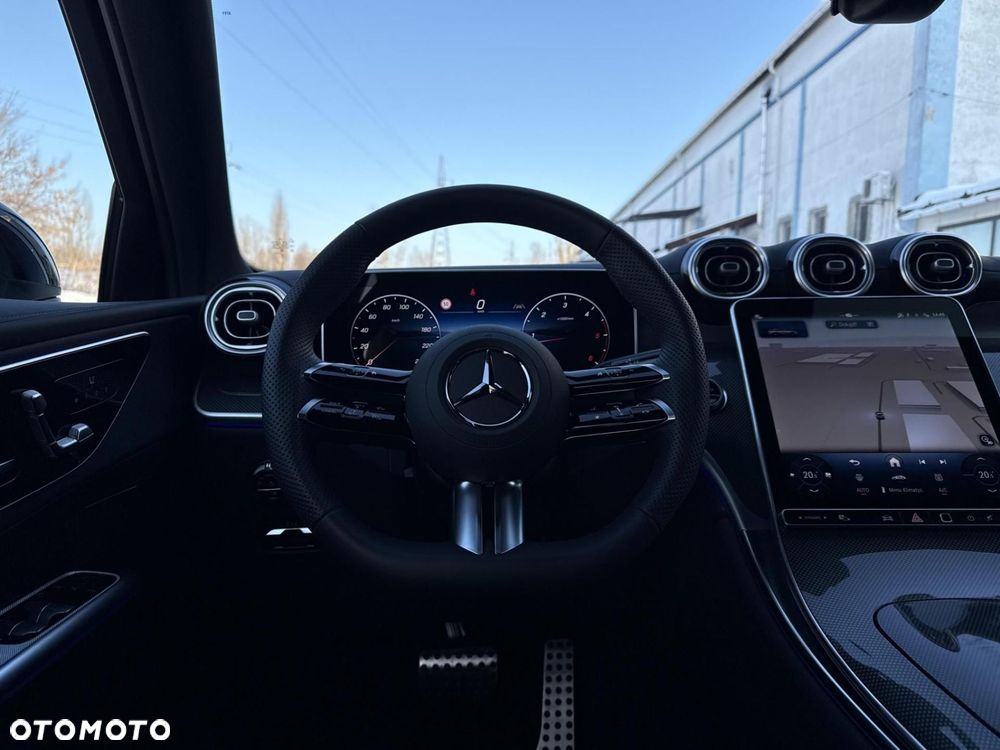 Mercedes-Benz GLC - 18