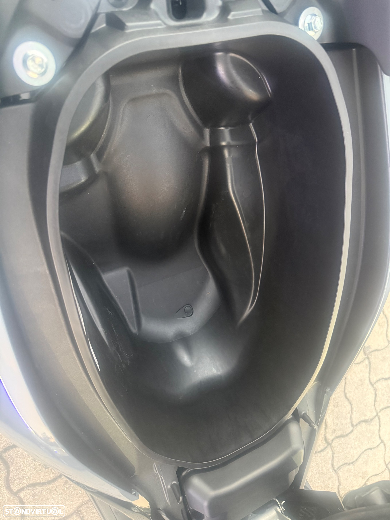 Yamaha NMAX - 14