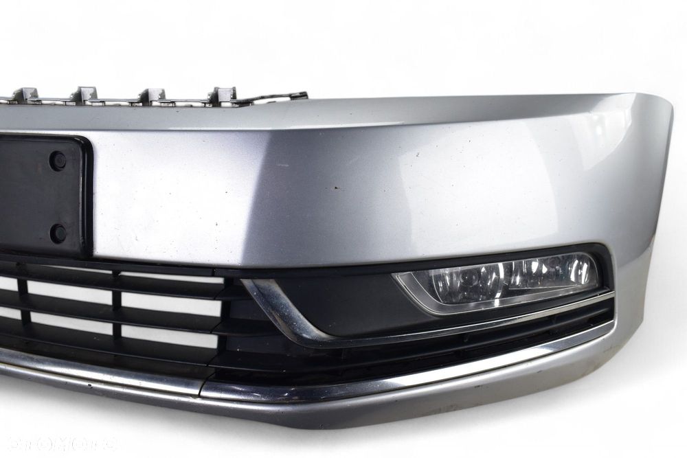 Zderzak Przód VOLKSWAGEN PASSAT B7 2011r. LA7W - 4