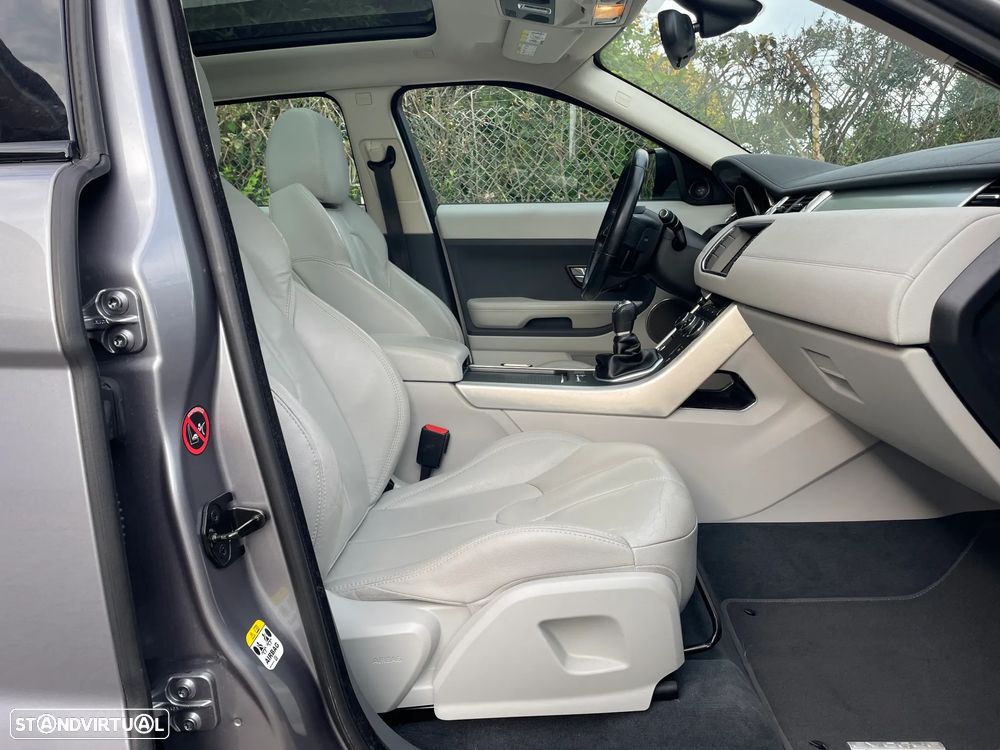 Land Rover Range Rover Evoque 2.2 eD4 Prestige - 28