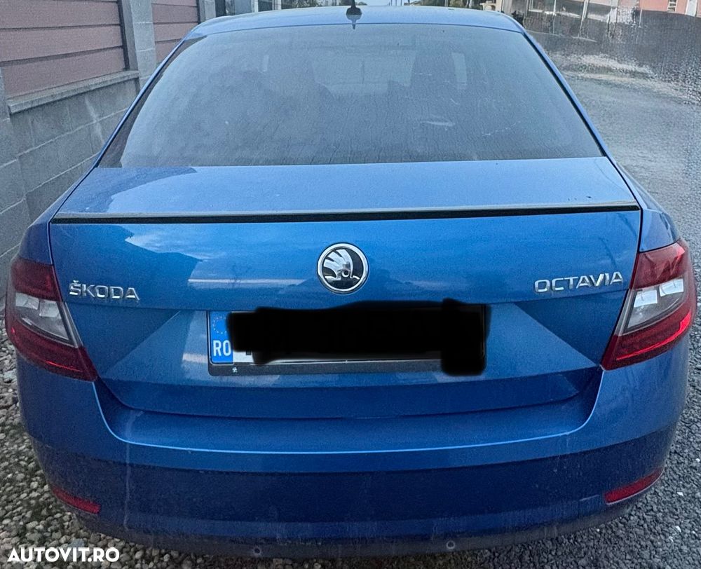 Skoda Octavia - 3