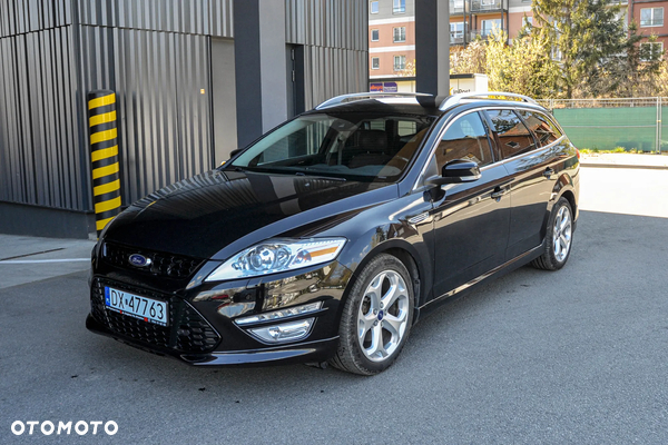 Ford Mondeo 2.0 EcoBoost Titanium