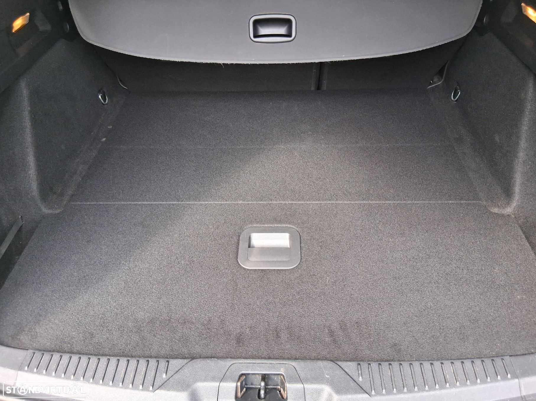 Ford Focus SW 1.0 EcoBoost ST-Line - 28