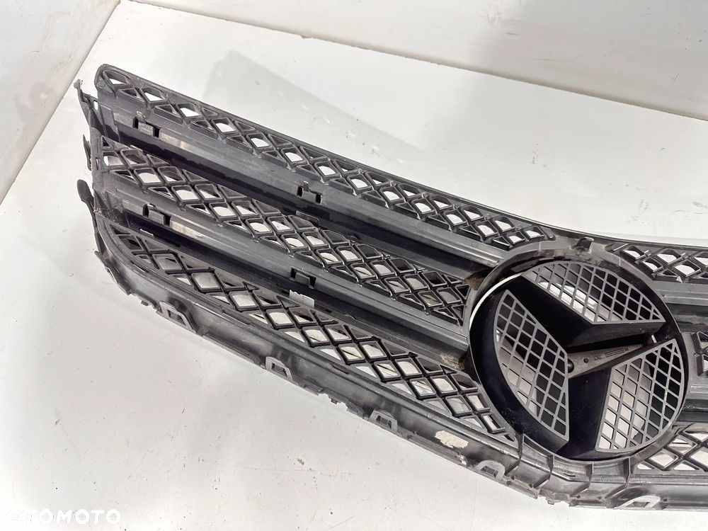 Grill atrapa Mercedes-Benz E klasa Coupe Cabrio W207 C207 - 6