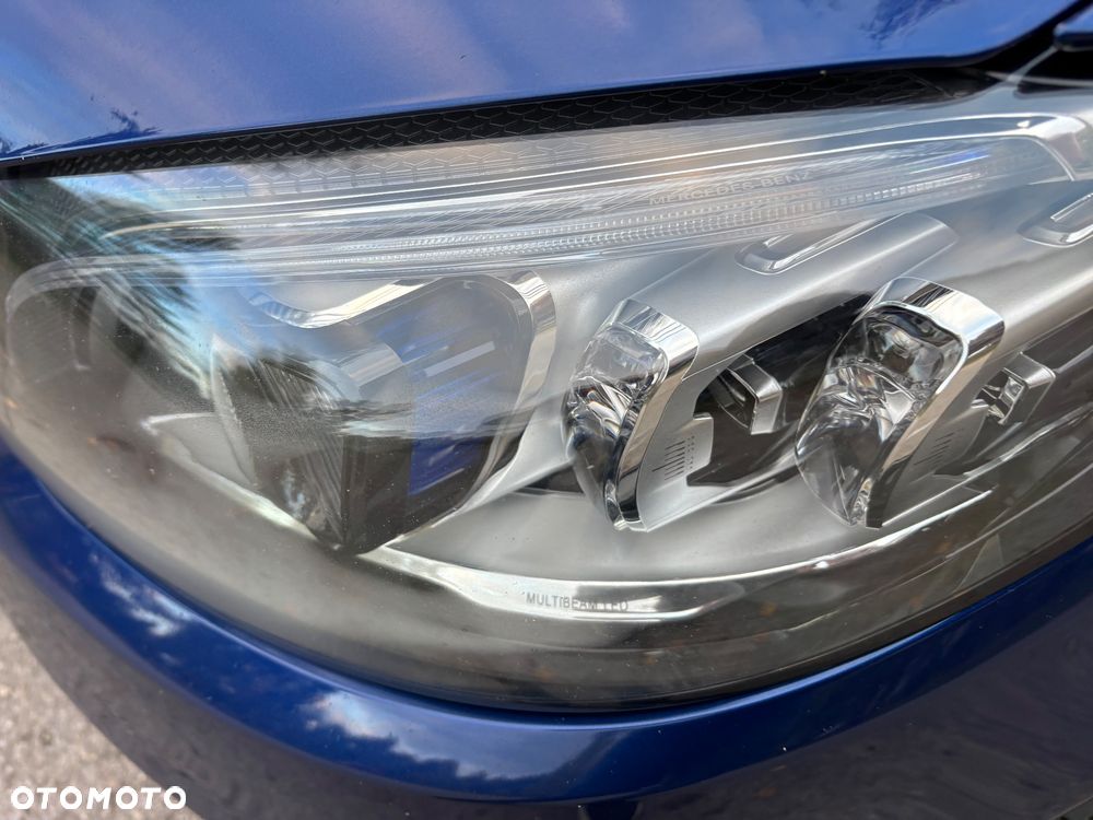 Mercedes-Benz Klasa C 200 d 9G-TRONIC - 36