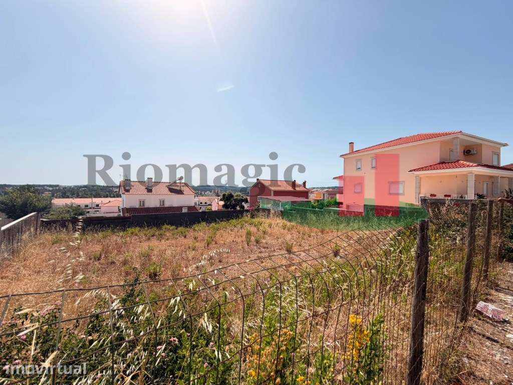 Lote Urbano Rio Maior***RIOMAGIC*** - Grande imagem: 4/7