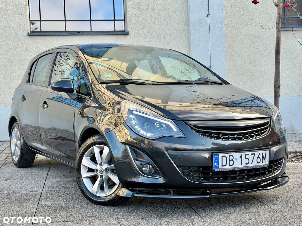Opel Corsa 1.2 16V Cosmo - 23