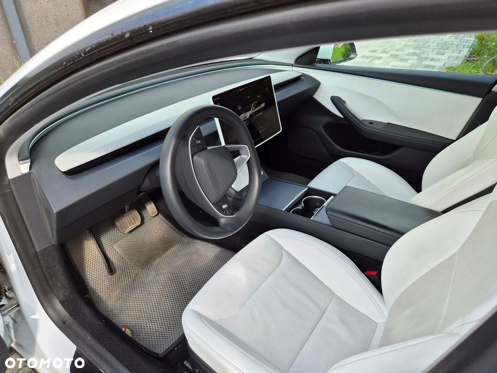 Tesla Model 3 Standard Hinterradantrieb - 8