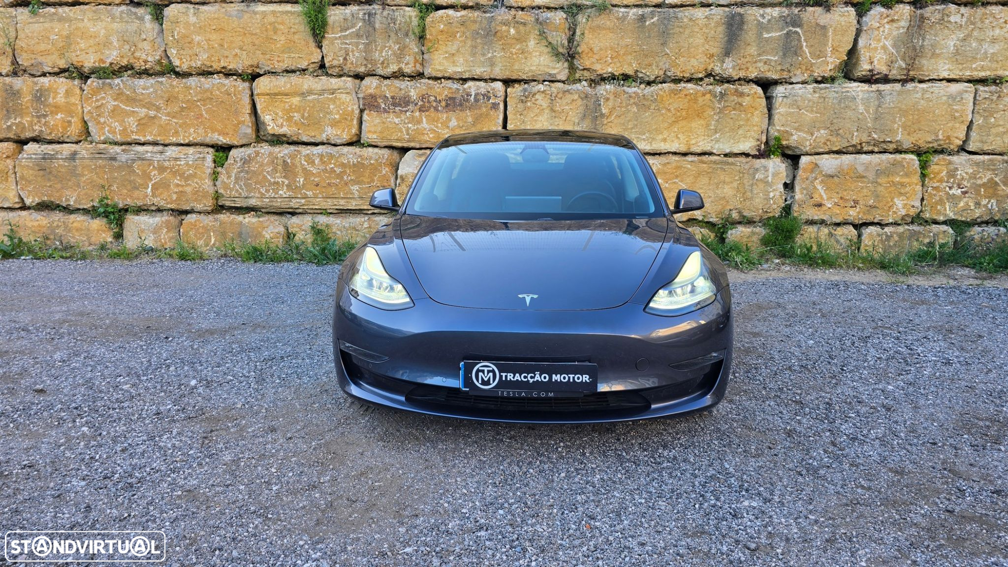 Tesla Model 3 - 5