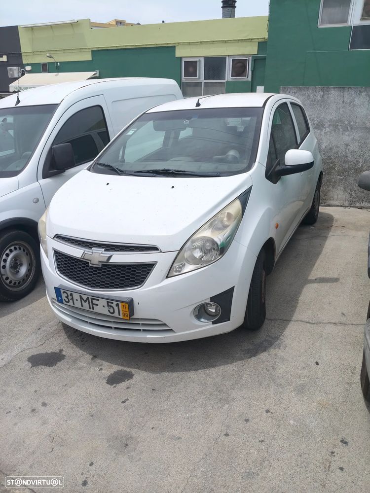 Chevrolet Spark - 2