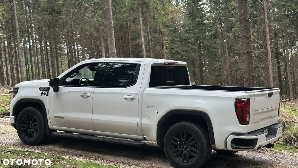 GMC Sierra - 11
