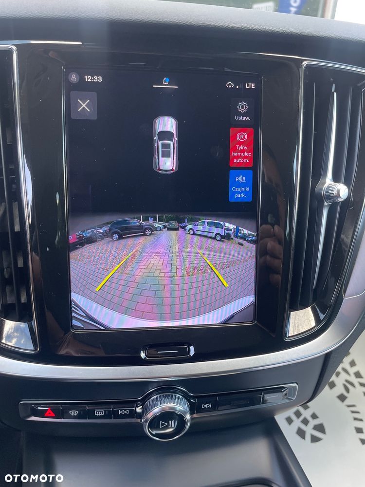 Volvo V60 B4 D Geartronic Momentum - 29