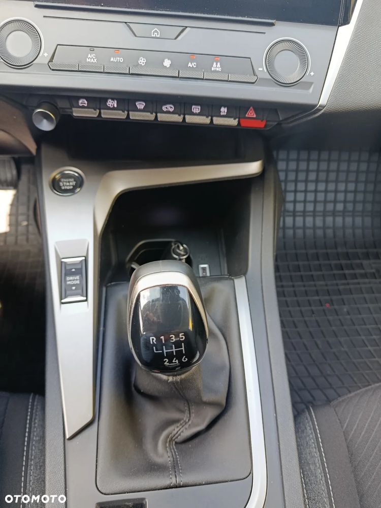 Peugeot 308 1.2 PureTech Active Pack S&S - 9
