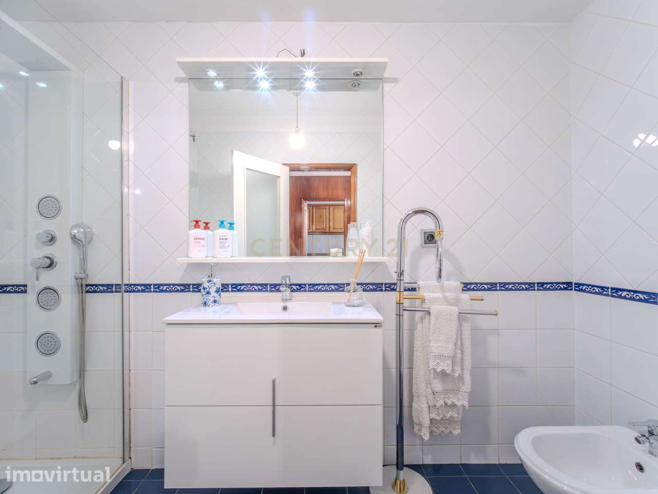 Apartamento T3 Centro de Valongo com 3 varandas. - Grande imagem: 5/34