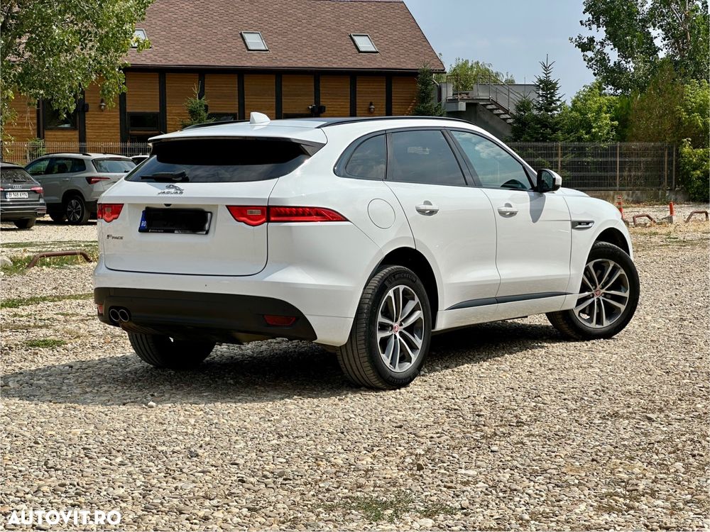 Jaguar F-Pace 20d AWD R-Sport - 4