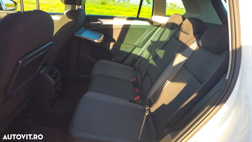 Volkswagen Tiguan 2.0 TDI 4Mot DSG Comfortline - 8
